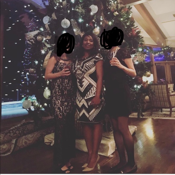 Glitzy party dress! - Picture 5 of 5